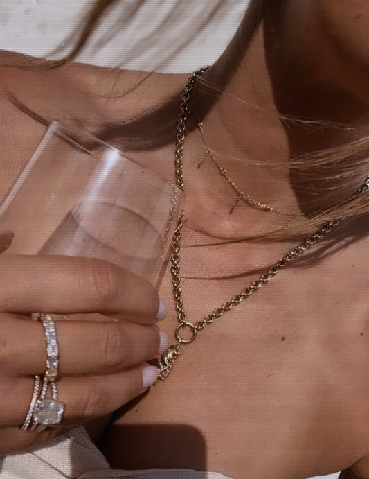 Dangling Diamonds NecklaceĀ