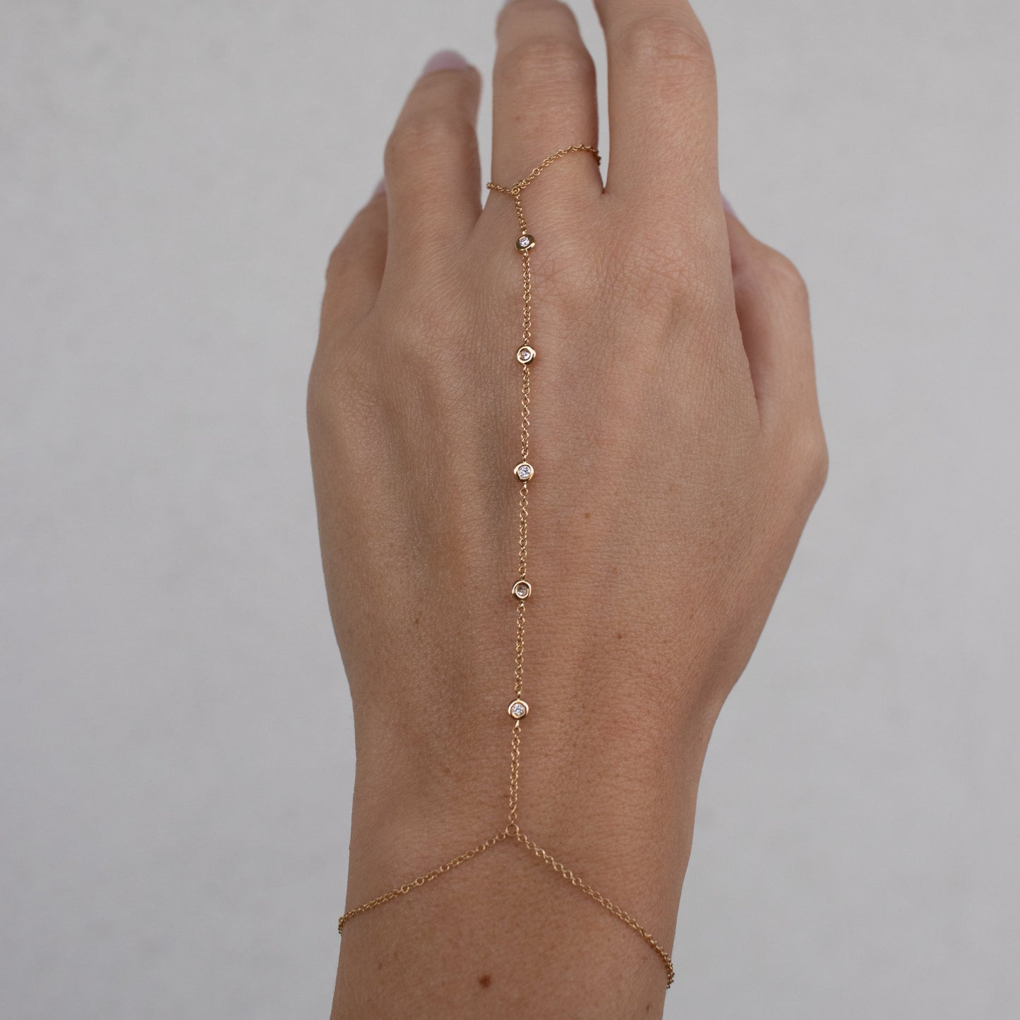 Diamond Bezel Handchain
