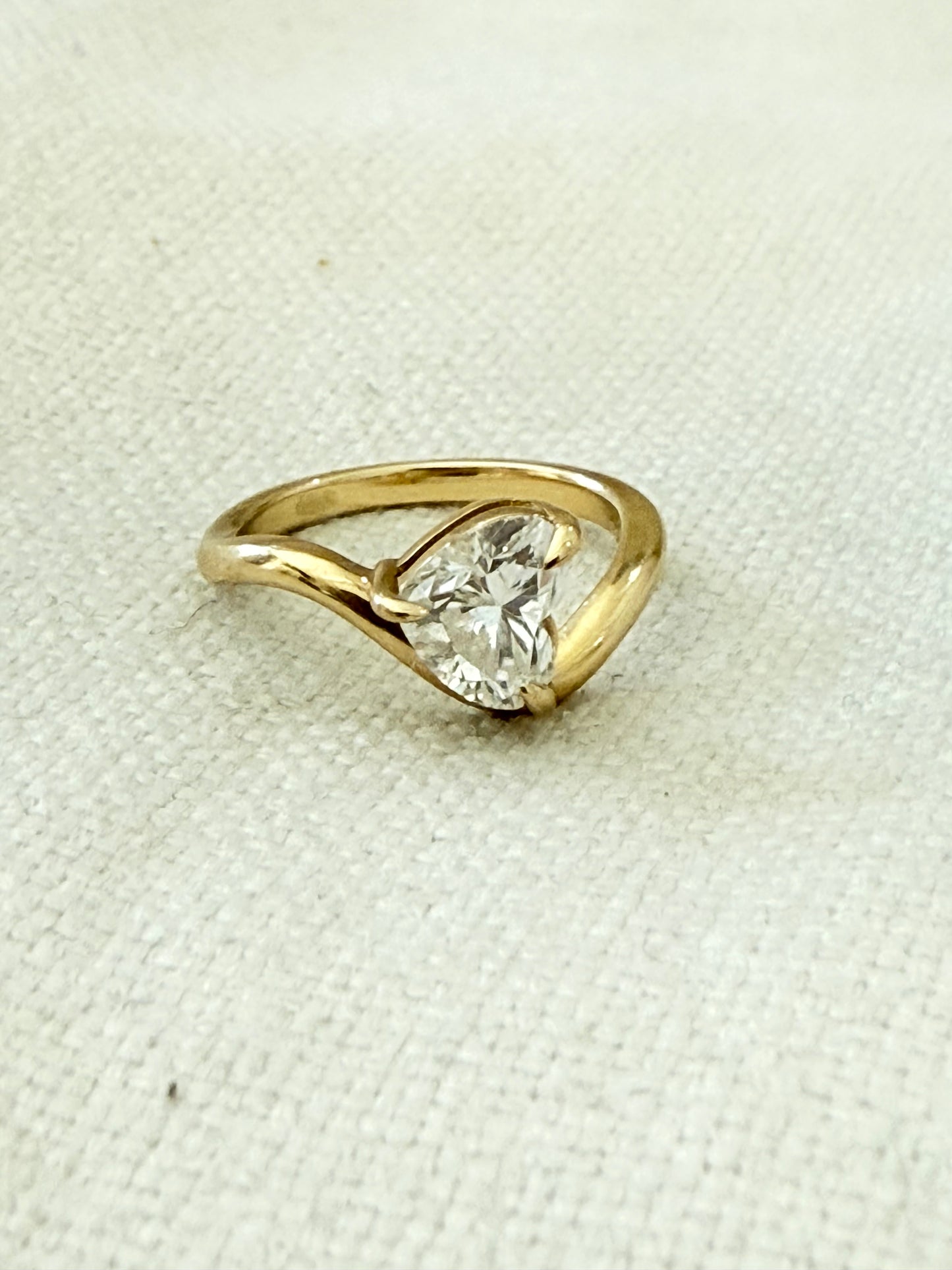 Love Pinky ring